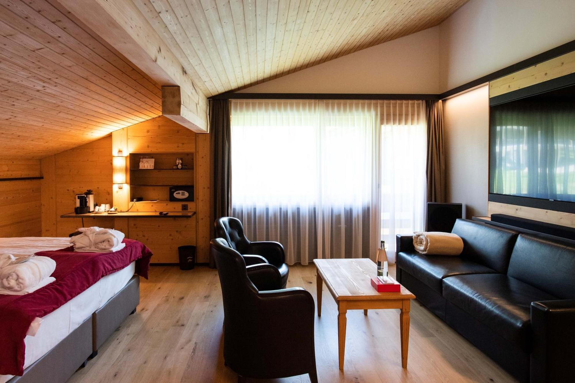 Hotel Cailler & Bains De La Gruyere Charmey Esterno foto
