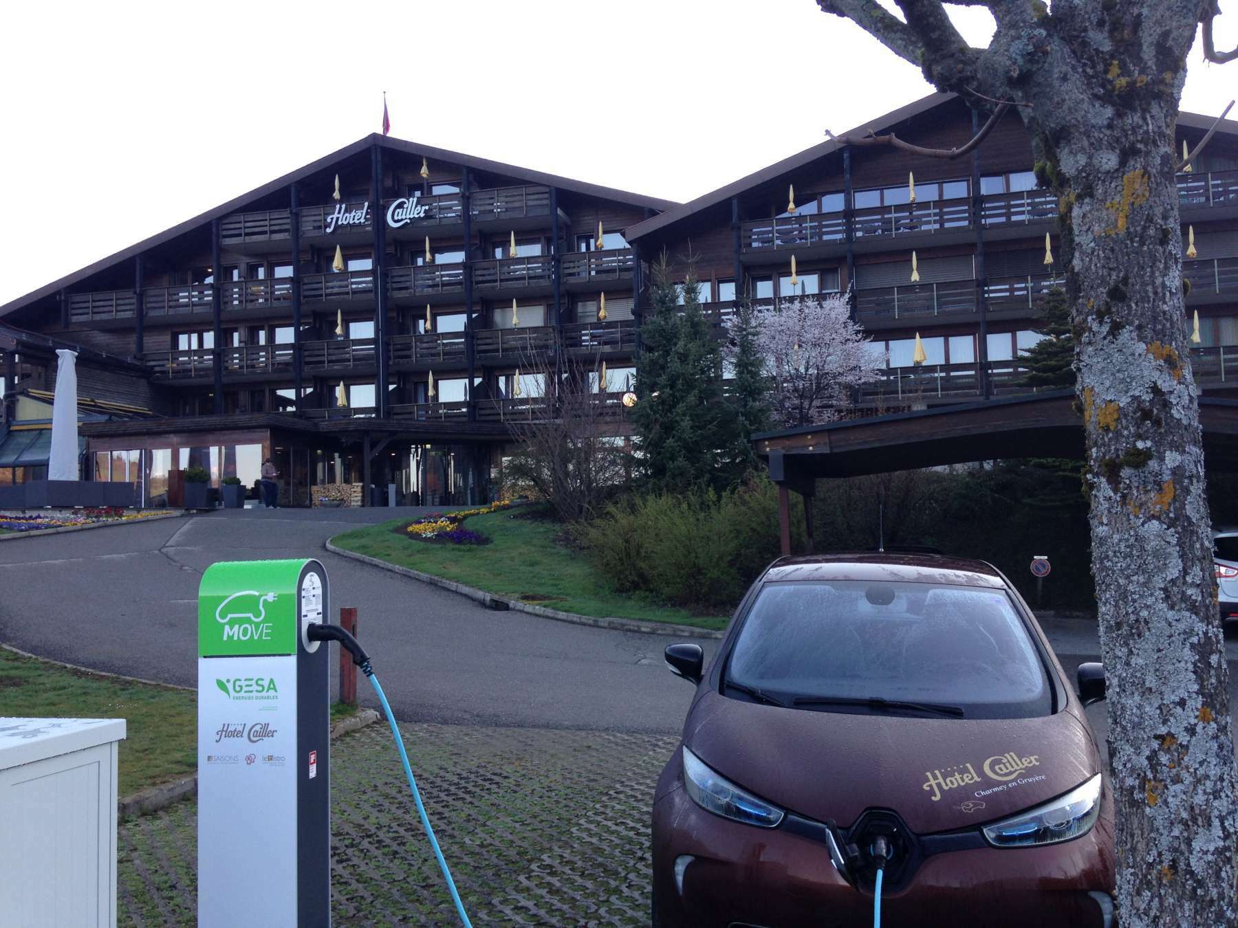 Hotel Cailler & Bains De La Gruyere Charmey Esterno foto